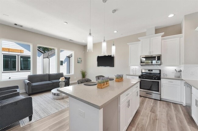 Photo - 2504 W Tidwell Rd