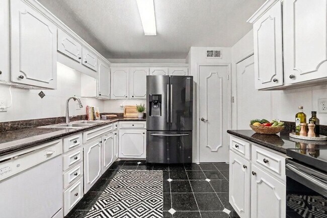 Photo - 5050 Ambassador Way Unit 309