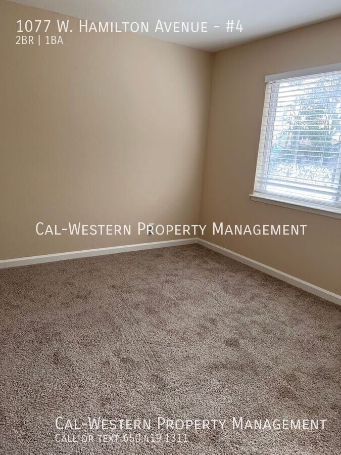 Photo - 1077 W Hamilton Ave Unidad #4