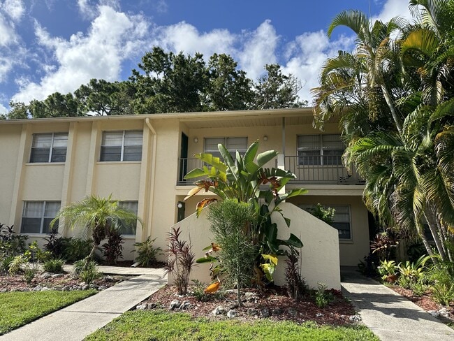 Building Photo - 4800 Rilma Ave Rental