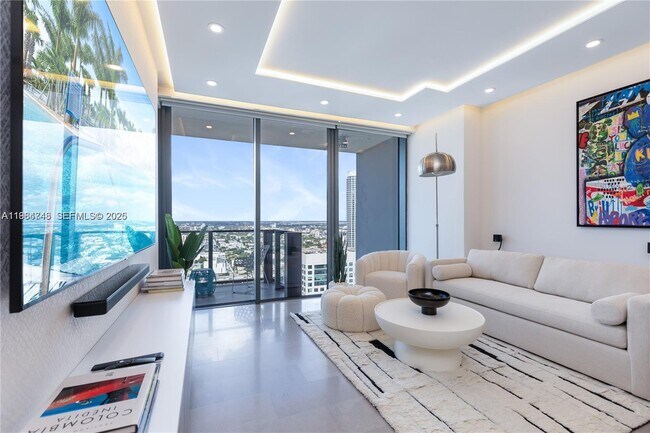 Photo - 88 SW 7th St Unit 3406