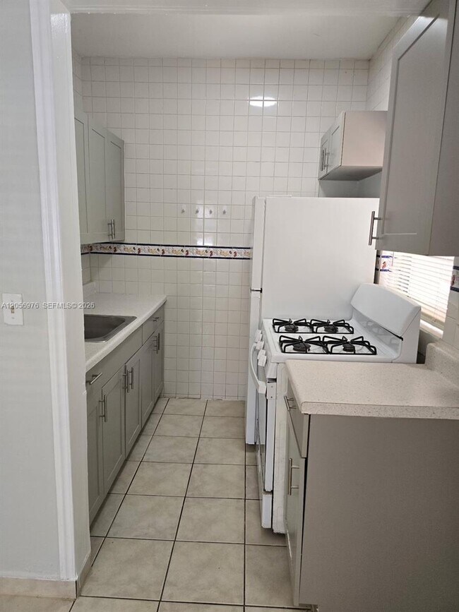 Photo - 215 30th St Unit 1