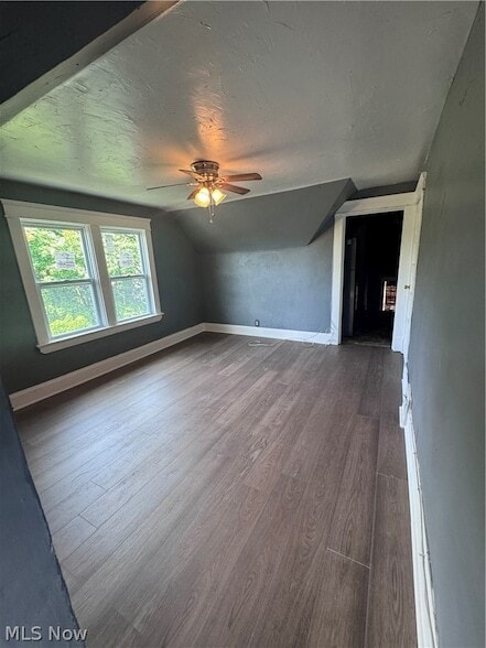 12337 Chesterfield Ave