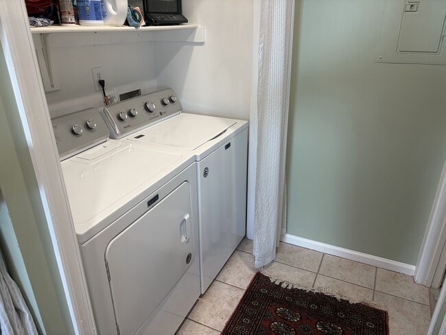 Photo - 4594 Genoa Cir Unit 4594