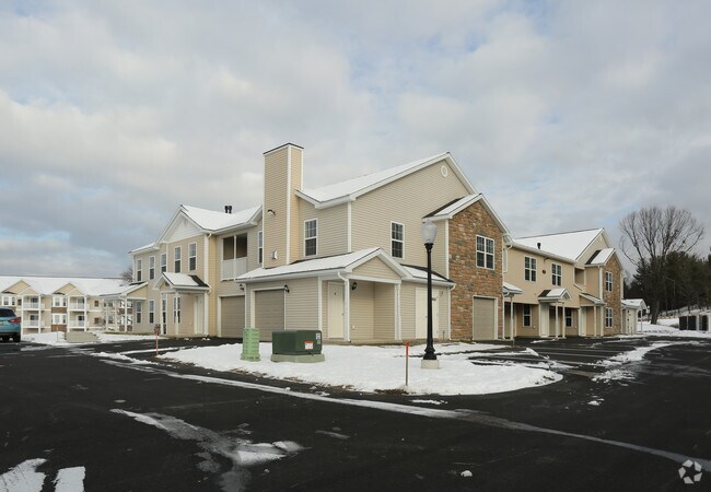 The Summit at Duncan Meadows - 6H Ridgeway Ln - The Summit at Duncan Meadows - 6H Ridgeway Ln