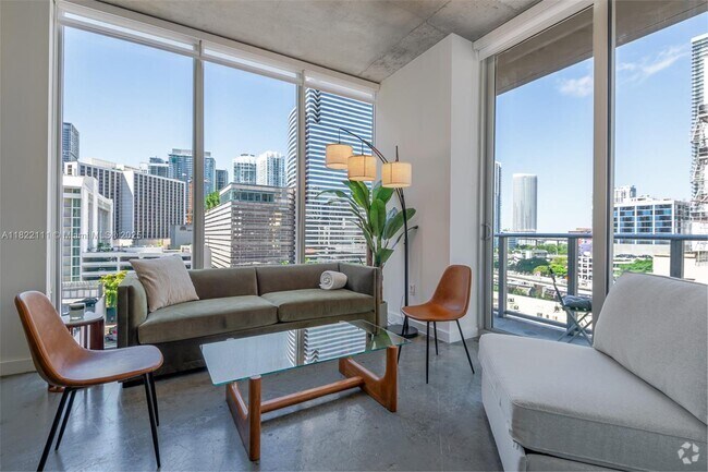 Building Photo - 151 SE 1st St Unit 711 Rental