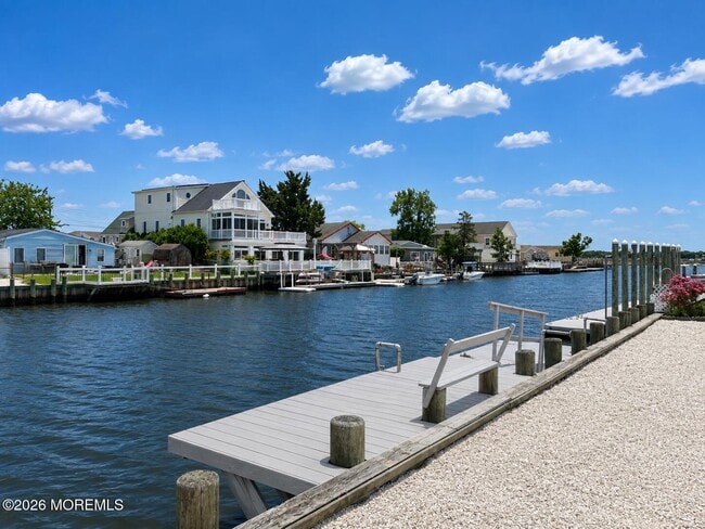 Photo - 115 N Binnacle Dr