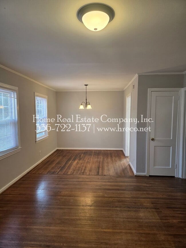 Photo - 2618 Philip St