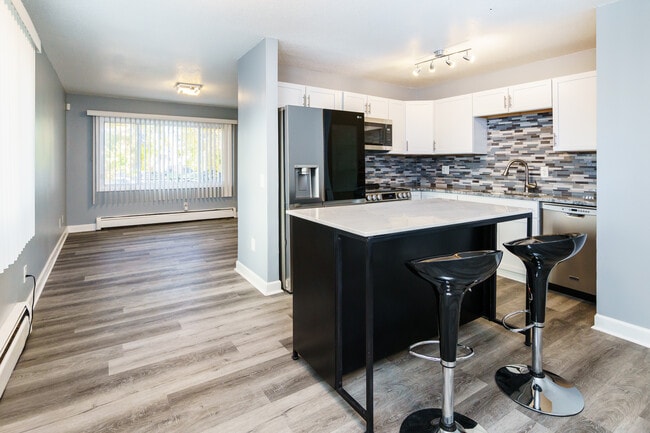 Photo - 3016 Pleasant Ave Unit 102 A