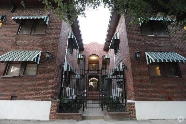 Building Photo - 1414 Austin St Unit 16 Rental