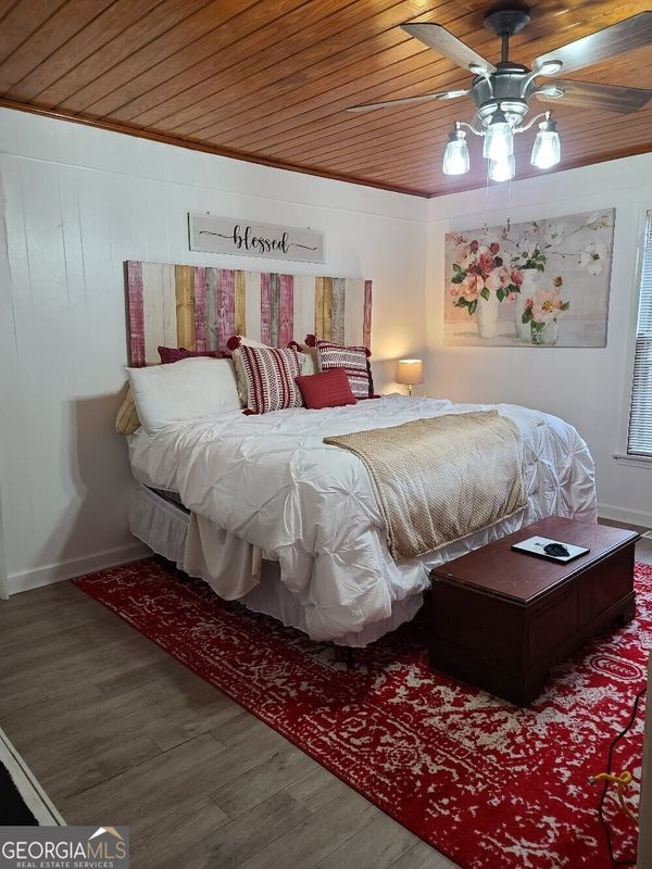 Photo - 904 Park Ave