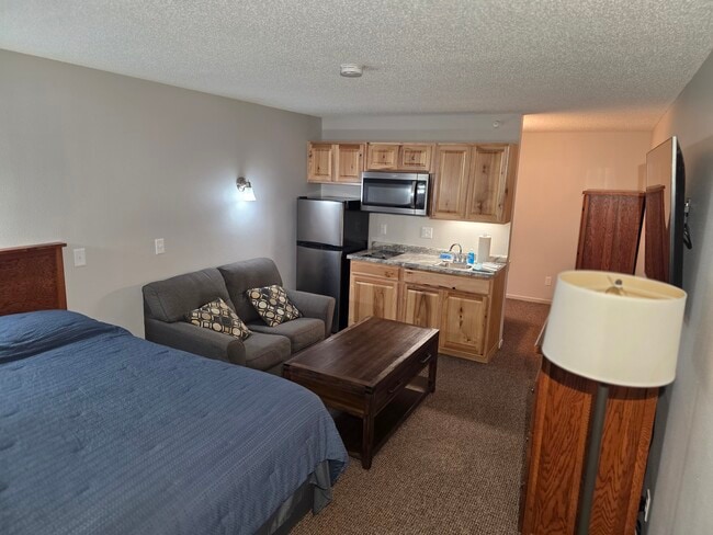 Photo - 590 Spruce Unit 100