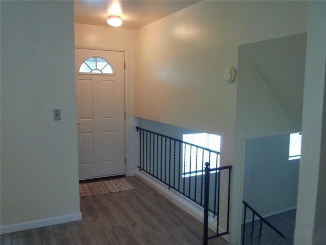Photo - 33828 Stonewood Dr