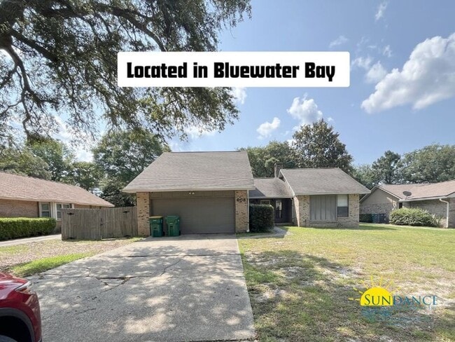 Building Photo - Charming 3-Bedroom Brick Home in Bluewater Bay Community, Caribbean East
