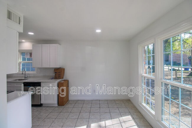 Photo - 910 Sea Gull Dr Unit B