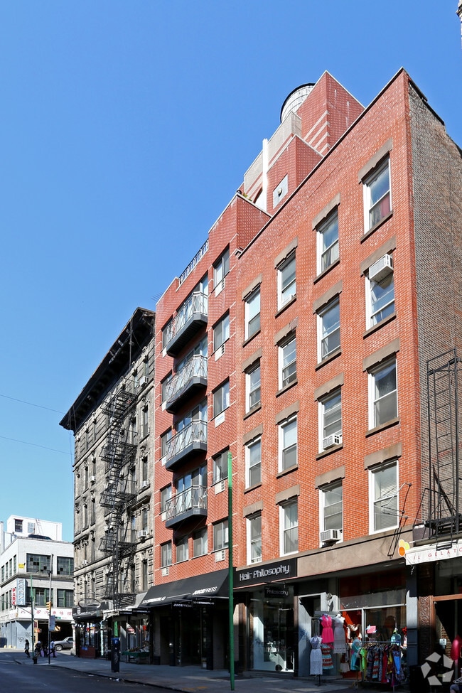 Primary Photo - 182 Mulberry St