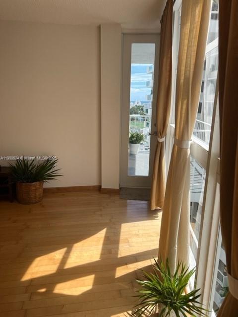 Photo - 1228 West Ave Unidad 1212