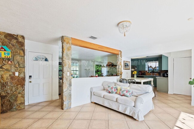 Photo - 19831 SW 81st Ct