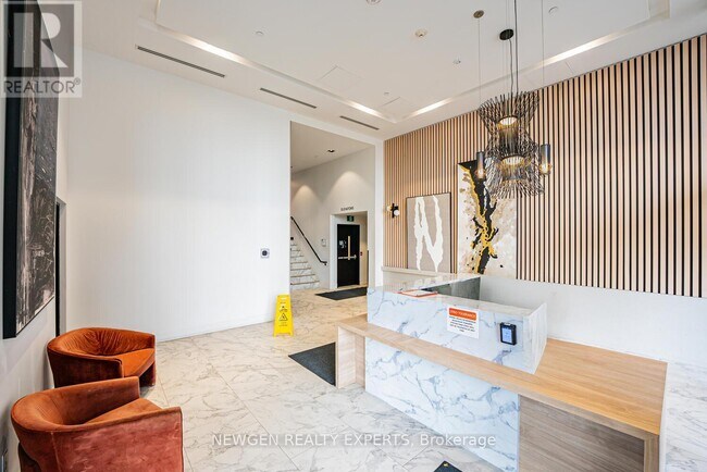 Photo - 5 Wellington St S Unit 909