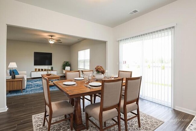 243 Clydesdale Cir
