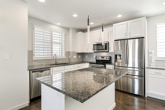 Photo - 10069 Town Ridge Ln