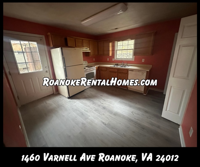 Photo - 1460-1462 Varnell Ave, NE Unit 1460 Varnell Ave NE