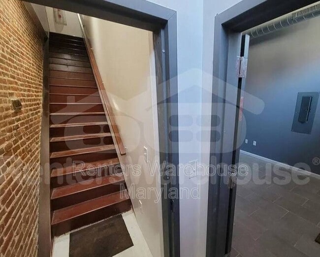 Photo - 1421 W Baltimore St