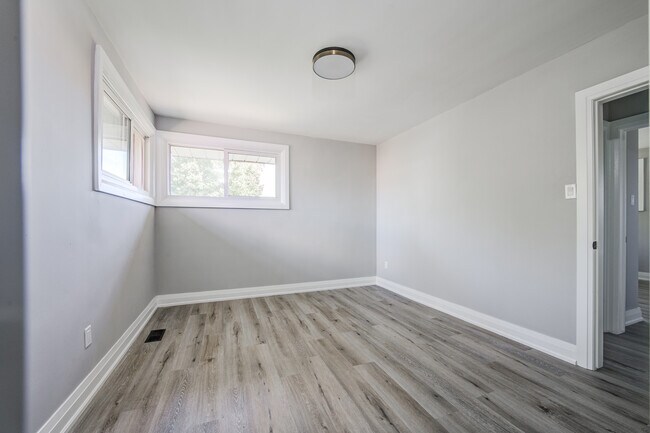 Photo - 2 Bedroom Upper-Level Unit – All Utilities... Unit 2