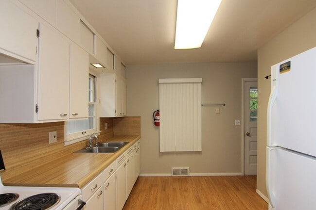 Photo - 1630 Morningside Dr