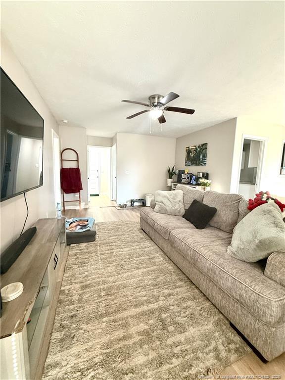 Photo - 6873 Kizer Dr