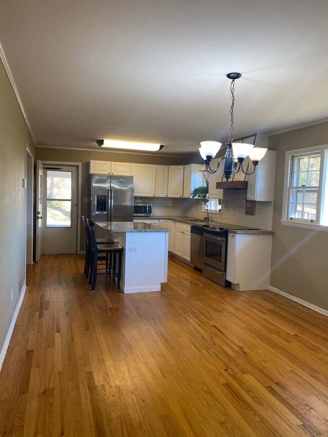 Photo - Beautiful home in Forest Heights | MAY BE AVAILABLE SOONER!