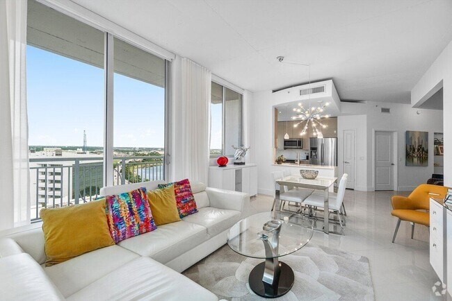 Building Photo - 300 S Australian Ave Unit 1418 Rental