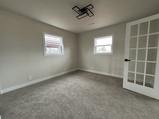 Photo - 1305 Rockwood Ave