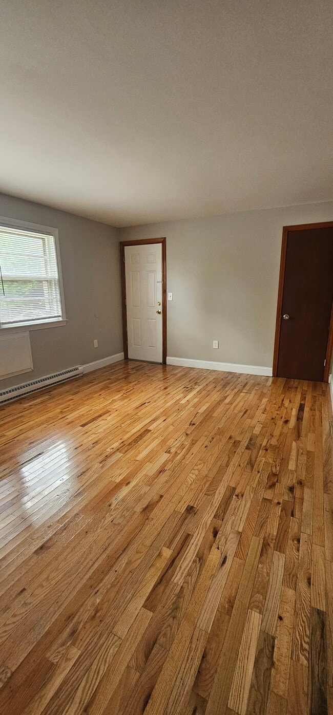 Photo - 148 Bradford Ave Unidad 7