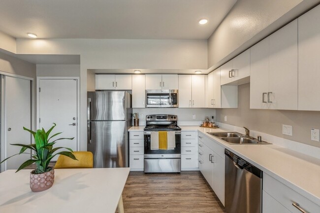 Photo - Parq Crossing Apartments