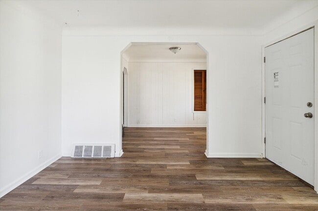 Photo - Remodeled 4B 1B Home $1,275