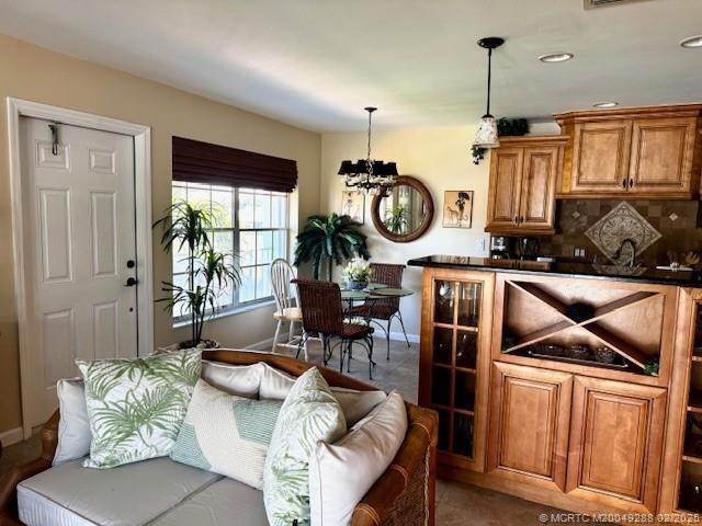 Photo - 944 NW Spruce Ridge Dr Unit B-5