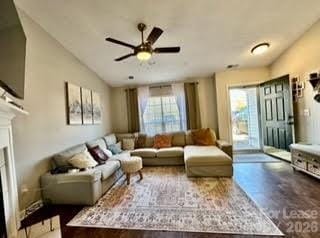 Photo - 1216 Winding Path Rd