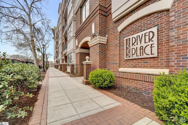 Building Photo - 155 Riverplace Rental