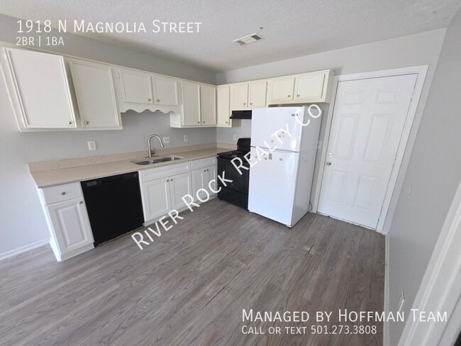 Photo - 1918 N Magnolia St