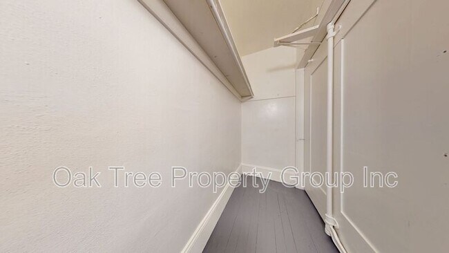 Photo - 1502 Alice St