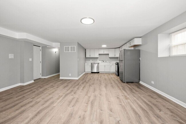 Photo - Two Bedroom in Washington Park