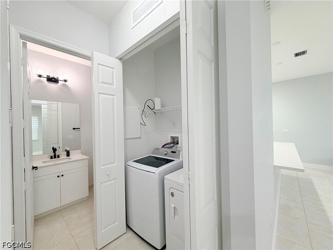 Photo - 9045 Madrid Cir