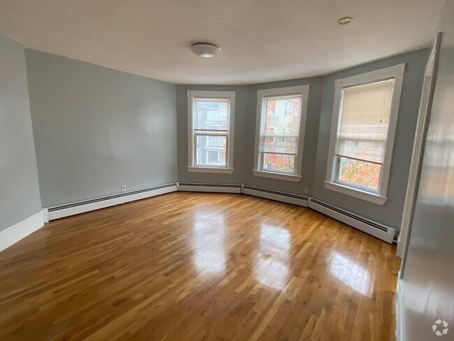 Building Photo - 72 Romsey St Unit 3 Rental