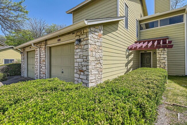 Photo - 512 Eberhart Ln