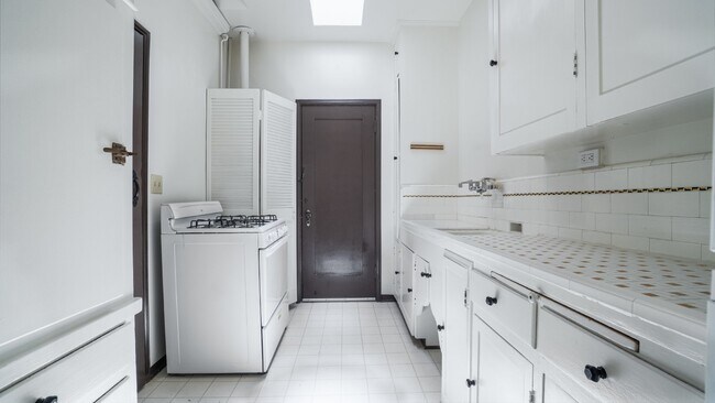 Photo - Balboa/North Park Large Studio w/ A/C and ... Unit #3