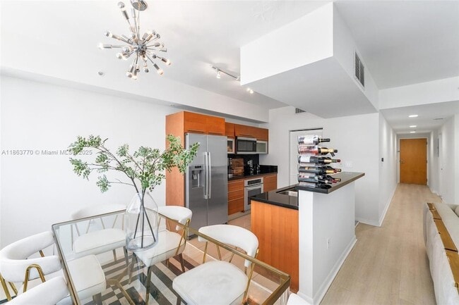 Building Photo - 244 Biscayne Blvd Unit 1808 Rental