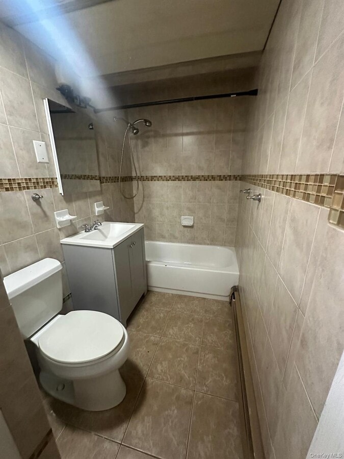 Photo - 56-07 Clover Pl Unidad 102