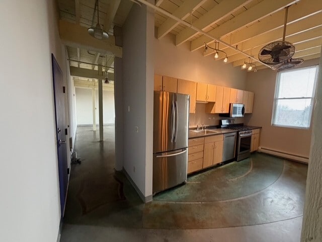 Photo - 18 Park St Unit 406