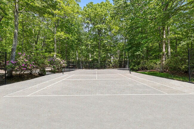 Photo - 2795 Deerfield Rd